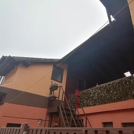 Cozy Attic * Brașov